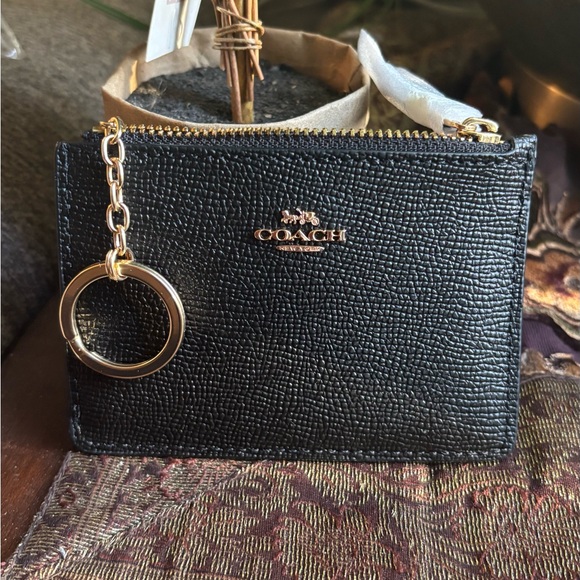 Authentic COACH grossgrain leather zip top card case with keychain - Picture 1 of 6